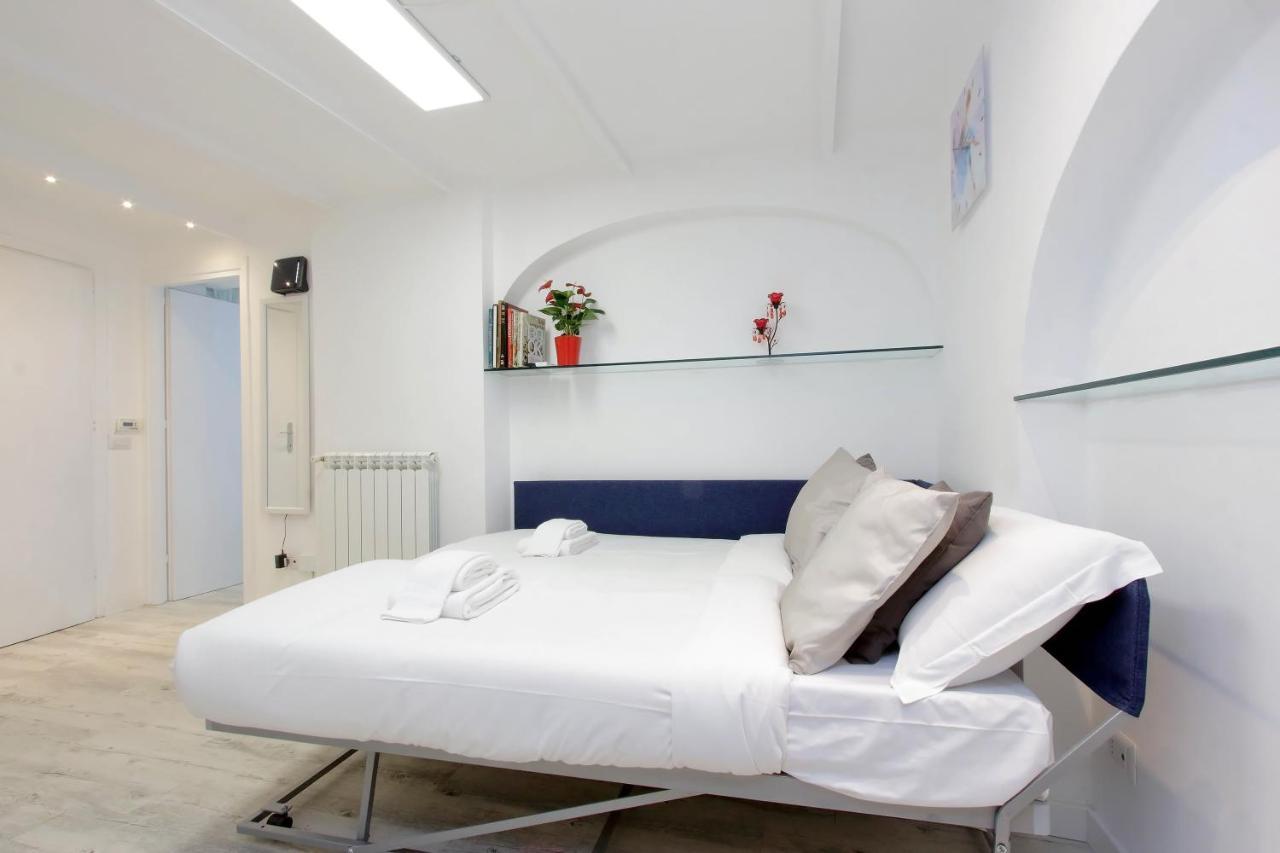 Ych-Confortevole Suite Al Colosseo Рим Экстерьер фото